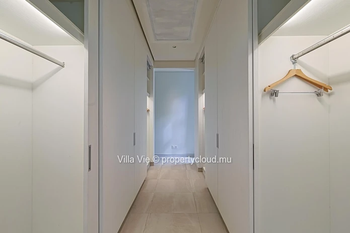 Beau Champ - Splendid 5 bedroom villa with private pool