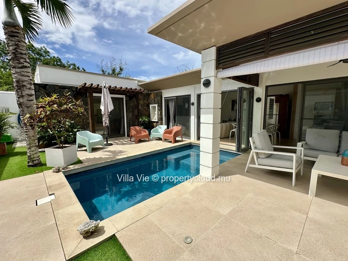 Péreybère - Charmante maison de 3 chambres avec piscine privée