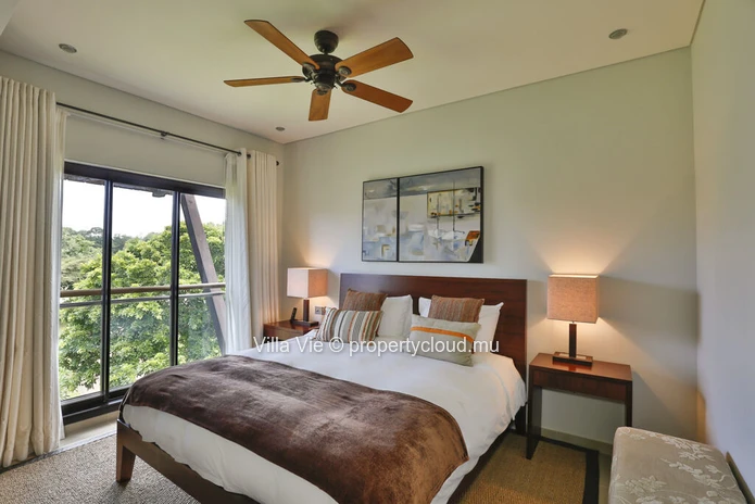 Beau Champ - Spacieux appartement 2 chambres avec piscine privée