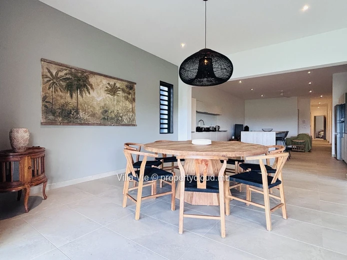 Belle Vue - Bel appartment de 3 chambres en-suite au rez-de-chaussée