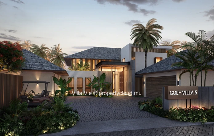 Mont Choisy - Spacious 4 or 5 bedroom villa with pool and garden