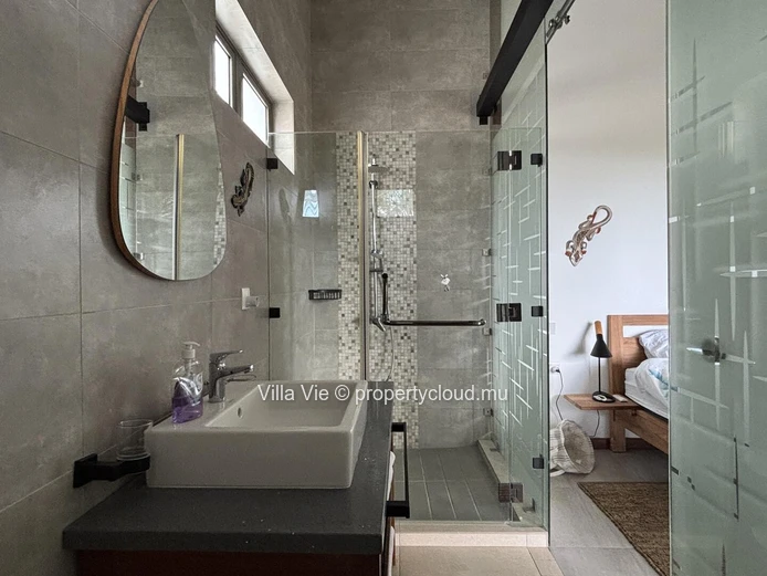 The Vale - Bright 4-bedroom villa in a secure residence