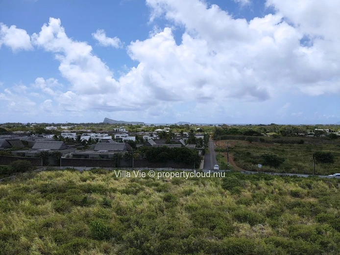 Mont Mascal -  Grand terrain exceptionnel de 14 046 m² pour projet commercial ou résidentiel