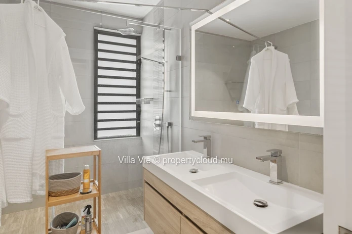Trou aux Biches - Exceptional penthouse with sea view